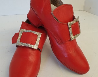 C18th/Georgian Ladies Buckle Shoe - Red