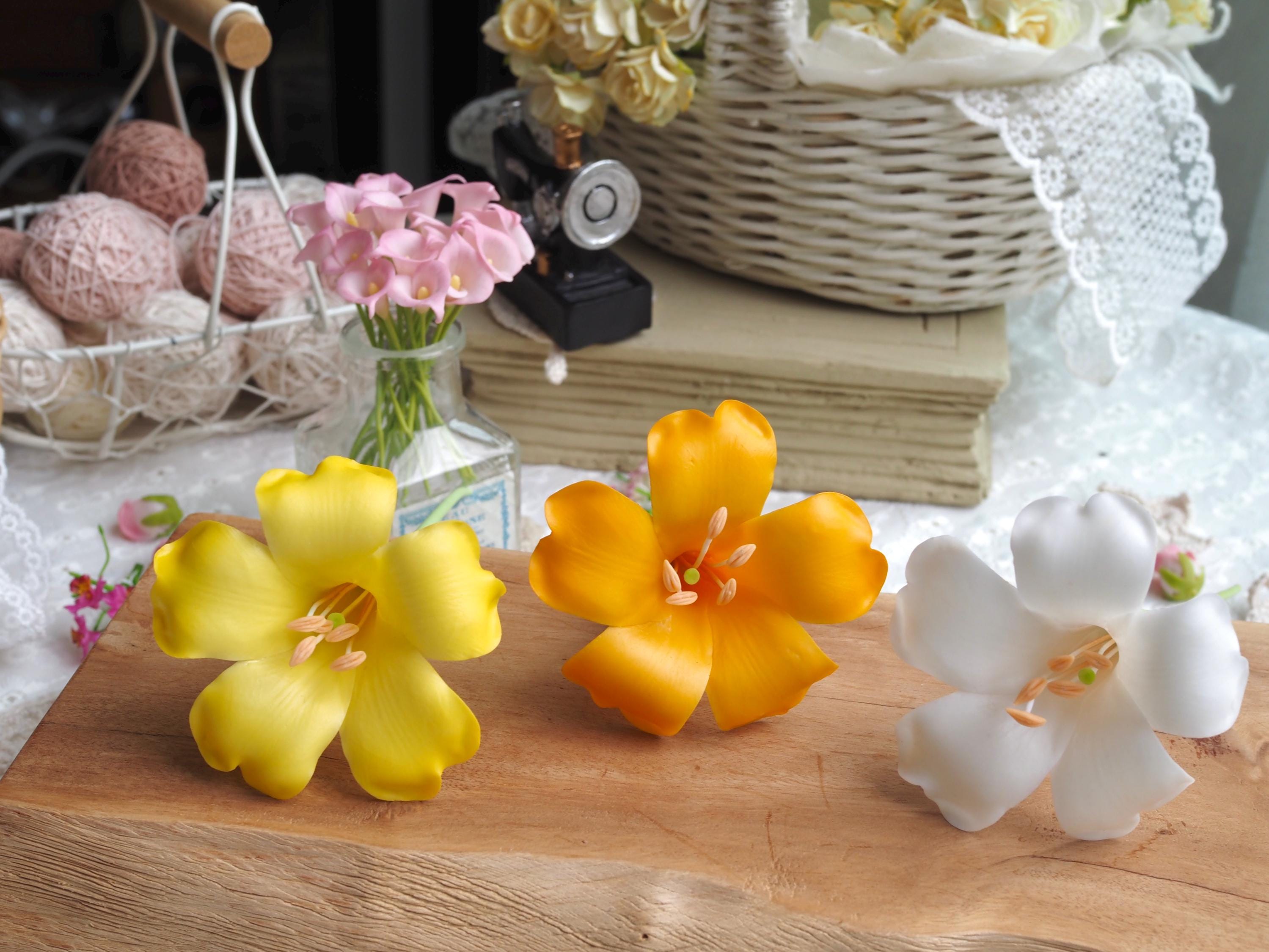 Puakanika Clay Flower Hair Pins, Hawaiian Tropical Floral Set of 3