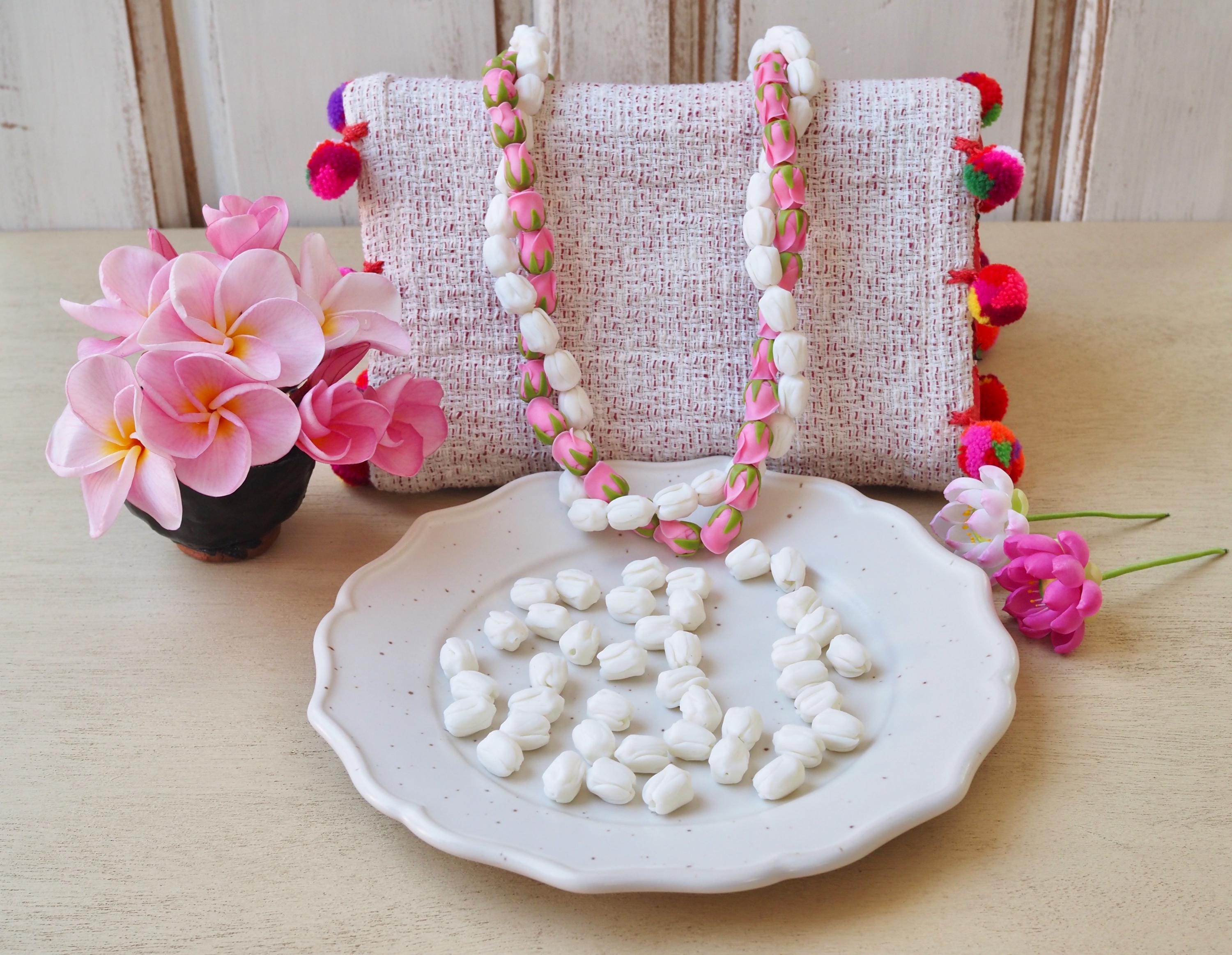 50 pcs Jasmine bud Clay Flower , White Pikake clay flower for Jewelry making, Lei making ,wedding accessories, hawaiian flower