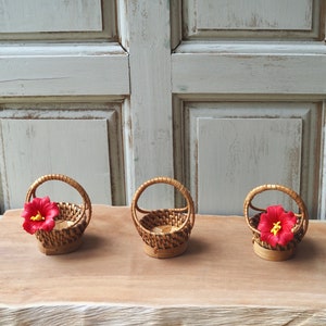 Handmade wicker Basket Dolls house 03 | natural handcrafted rattan , miniature basket display