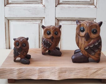 手彫りの木製フクロウの赤ちゃん – 高さ8インチ – フクロウの彫刻