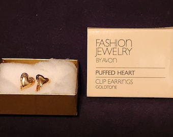 Pendientes de clip con forma de corazón inflado de Avon