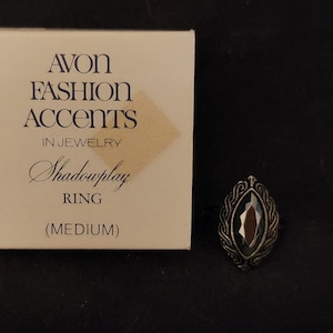 Avon 1977 Shadowplay Ring