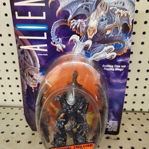 クイーンハイブ　エイリアン　フィギュア　ケナー Kenner エイリアンクイーン（Queen Alien）レビュー : おもちゃ