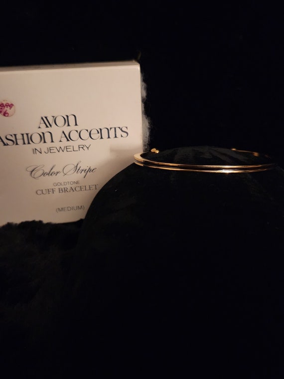 Avon 1979 Color Stripe Goldtone Bracelet