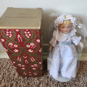 Avon 1983 Victorian Collector Doll