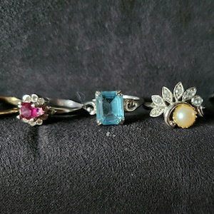Avon Rings Size 8-8.5 (Price Per Ring)