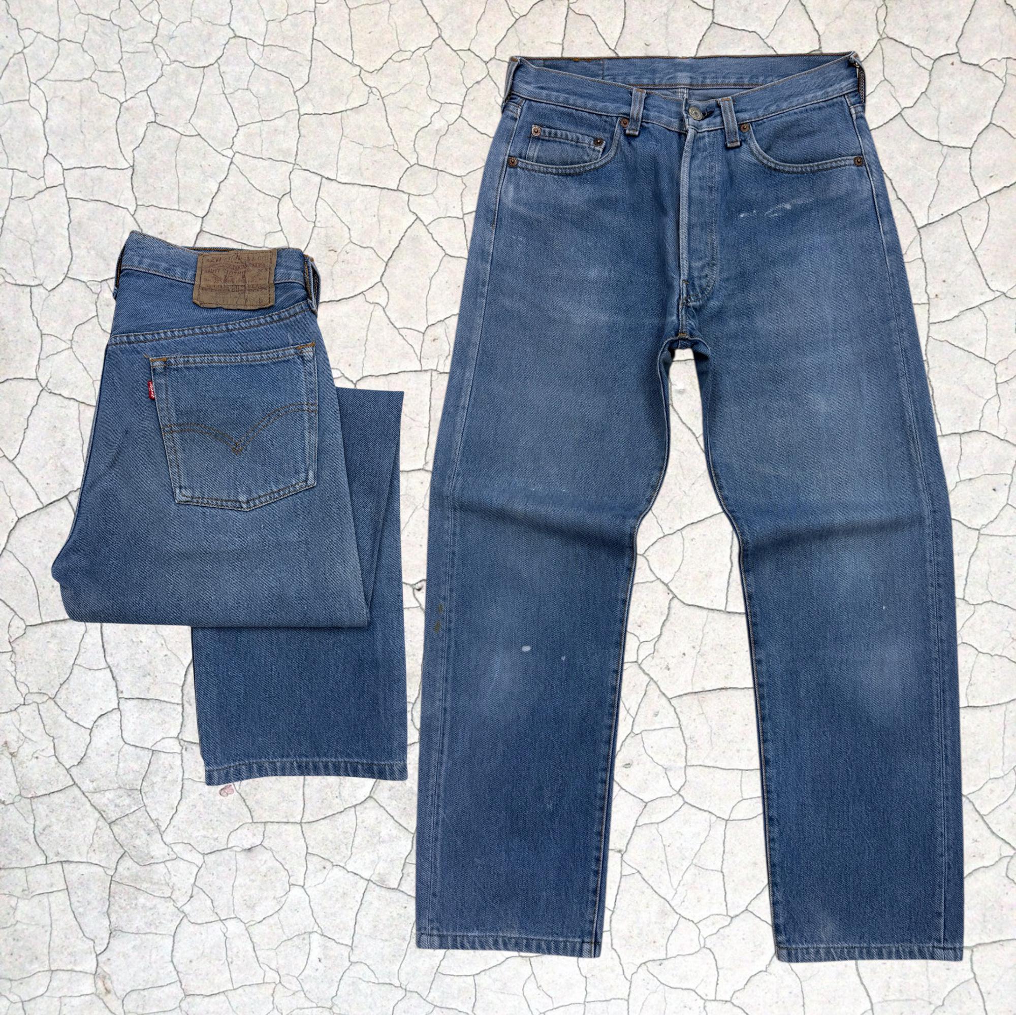 W29 L27.5 LEVI'S 501 VINTAGE 80's jeans denim medium blue wash faded button fly straight cut classic non selvedge USA L28