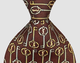 Corbata YVES SAINT LAURENT - Corbata de seda sarga estilo vintage de los años 90 con diseño de logotipo, fabricada en Japón.