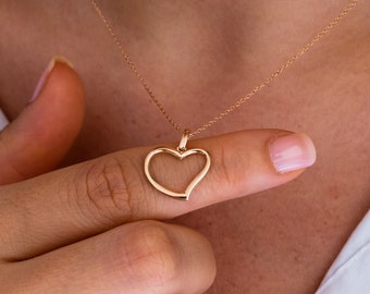 14K Solid Gold Dainty Heart Necklace | Valentine's Day Gift for Women | Romantic Heart Necklace | Christmas Gift Wife | Love Jewelry