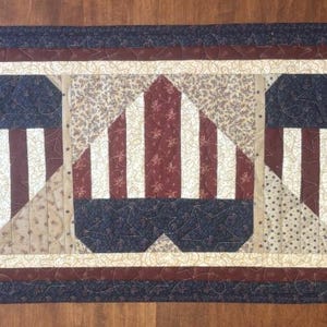 Heartland table runner pattern (36&quot; x 15&quot;)