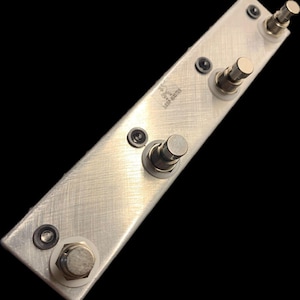 Loop-Master Skinny 4-Loop True Bypass Looper Pedal Switcher USA Made