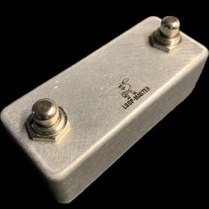 May include: A rustic wooden sign with the text "Welcome to our home" in white lettering. The sign features a distressed finish and a simple, inviting design, perfect for a front porch or entryway.