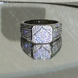 Moissanite Ring for Men Statement Band Pinky Ring Hip Hop Rapper Iced Out Diamond Ring 18k Gold Plated 925 Sterling Silver Pass Diamond Test