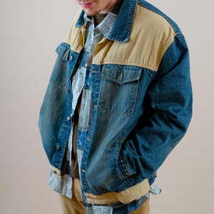 80s Vintage patched Denim Jacket with  Pattern - Size L