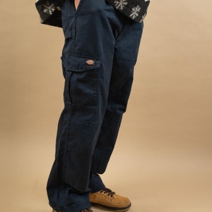 SIZE M / L Dickies cargo pants jeans navy blue vintage pants trousers 80s vintage gender neutral many pockets 90s aesthetic second hand