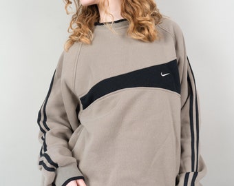 Vintage Nike sweatshirt Nike jumper crewneck Size L - XL 80s 90s y2k cream