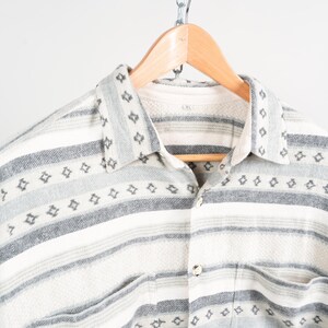 Vintage cotton / flannel shirt Navajo ethno pattern aztec white cream oversize XL 80s 90s image 3