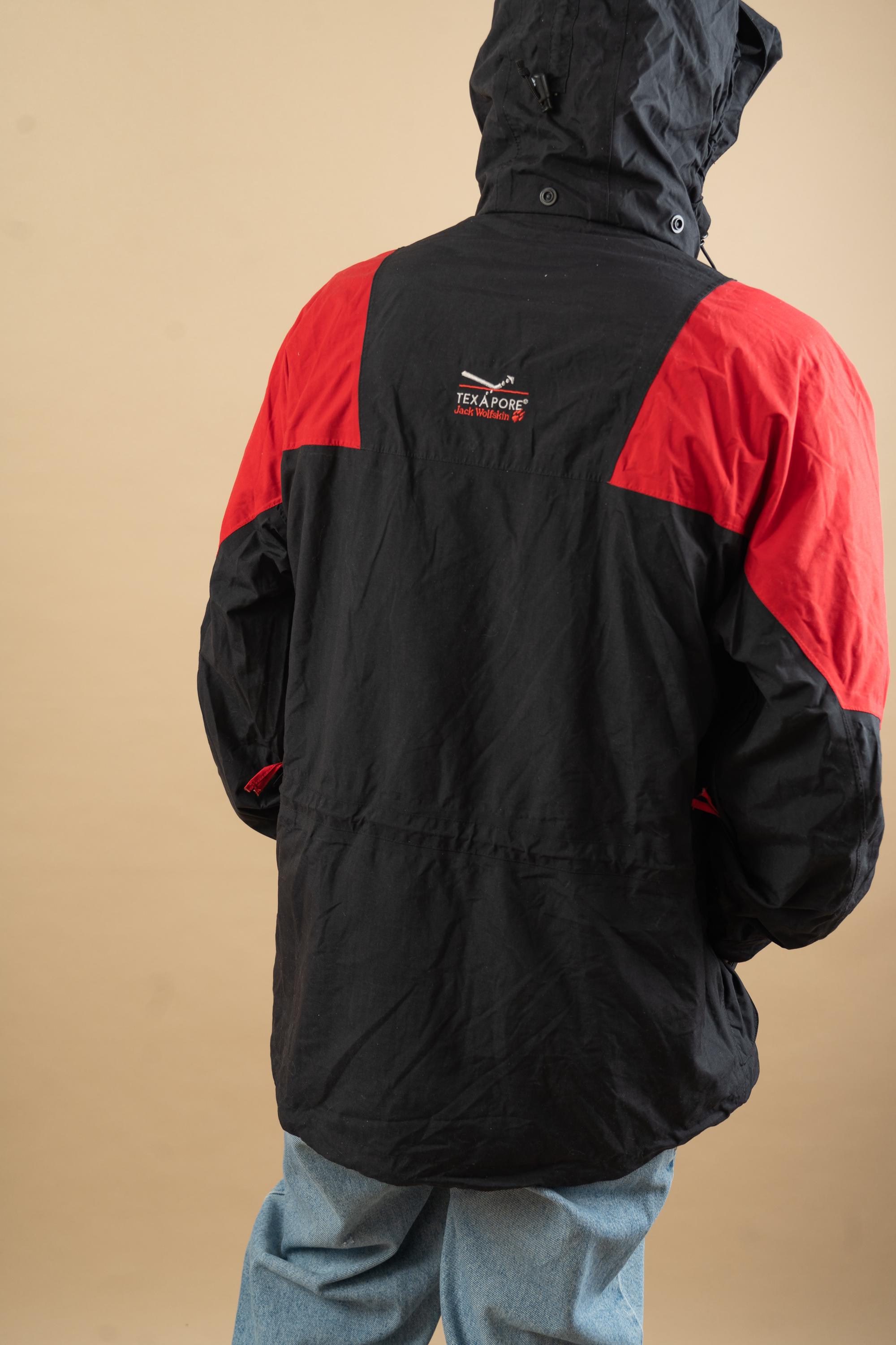 Vintage Jack Wolfskin Black and Red Windbreaker Jacket Size