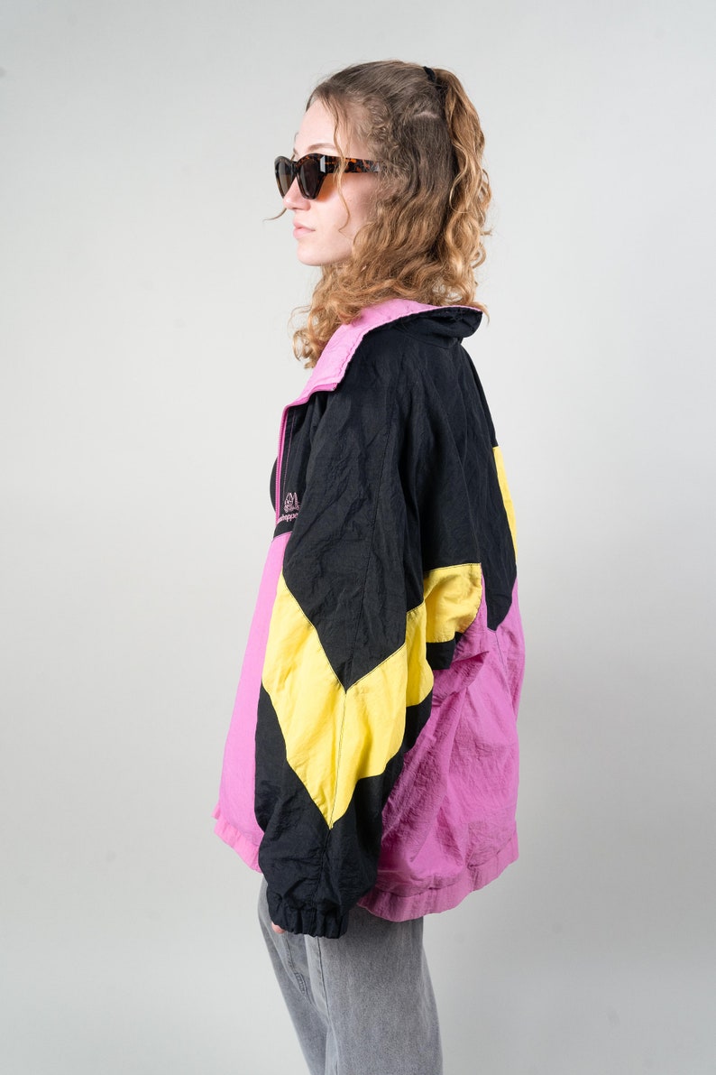Vintage Size XL Shelljacket Sport Jacket Windbreaker 80s 90s black pink image 5
