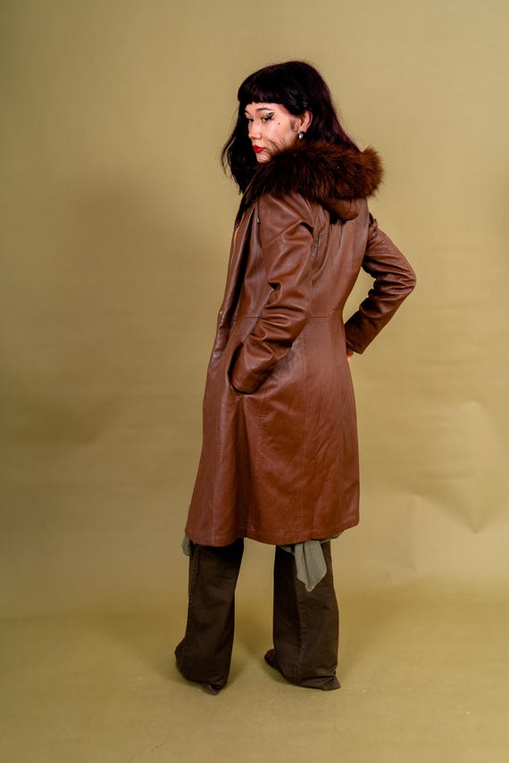 Vintage Y2K Brown Leather Coat With Fur Hoodie – Wasted Fit, Size