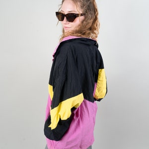 Vintage Size XL Shelljacket Sport Jacket Windbreaker 80s 90s black pink image 4