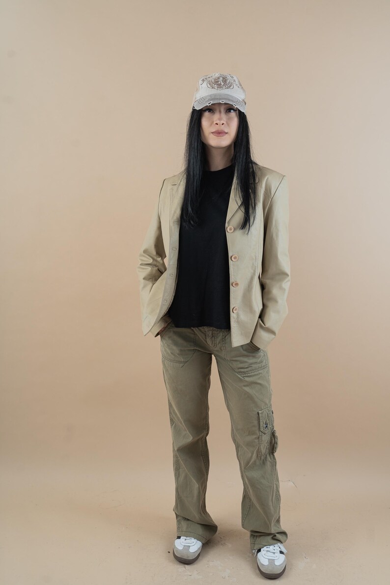 vintage leather jacket beige minimalist genuine leather jacket woman Size M 80s 90s