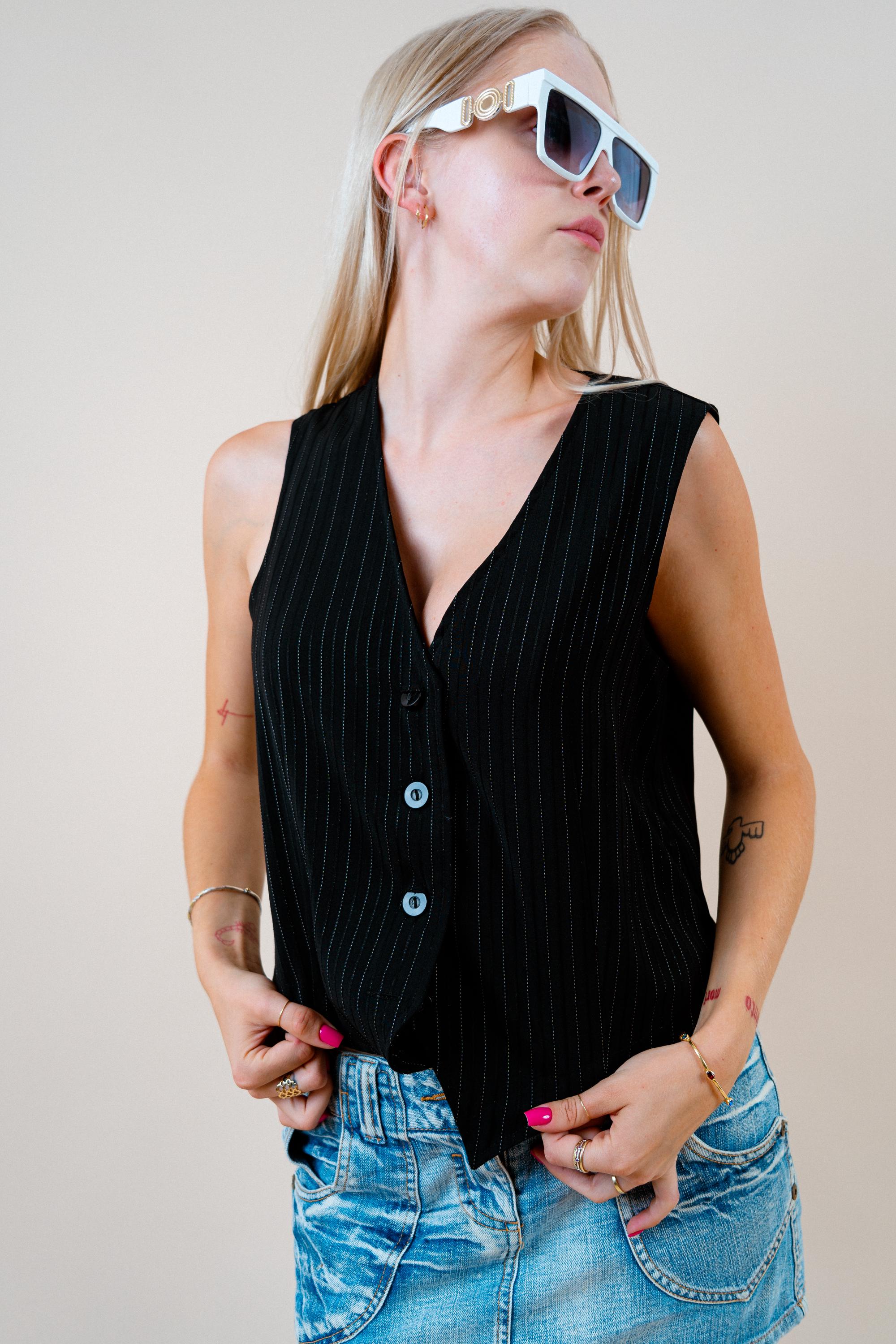 90s Y2K Black Vest With V-neck | Grunge-inspired Button-up Top