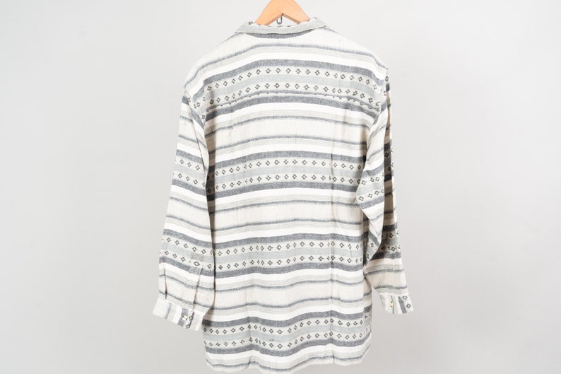 Vintage cotton / flannel shirt Navajo ethno pattern aztec white cream oversize XL 80s 90s image 6