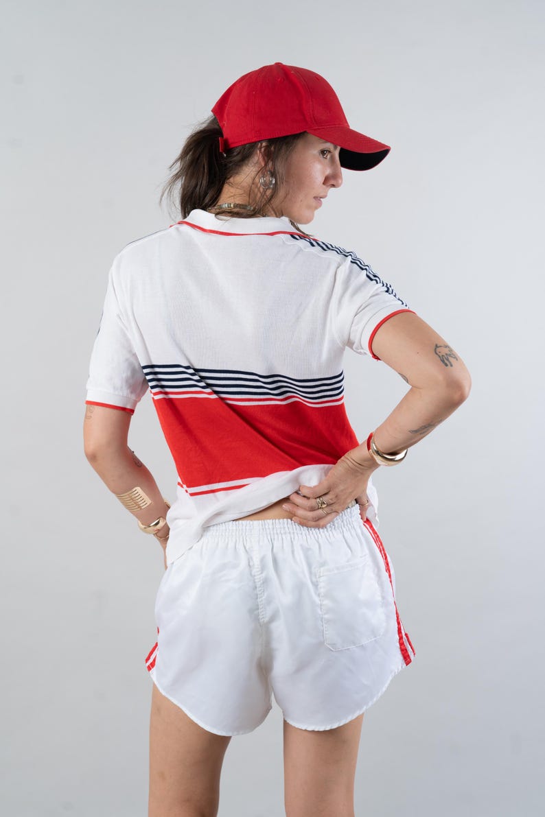 vintage Fila polo shirt 80s white and blue red striped pattern Size S cotton unisex gender neutral nona, nona clothing, vintage,  vintage online shop, gender neutral, vintage for men, vintage for woman, 80s aesthetics, 90s aesthetics, vintage berlin,