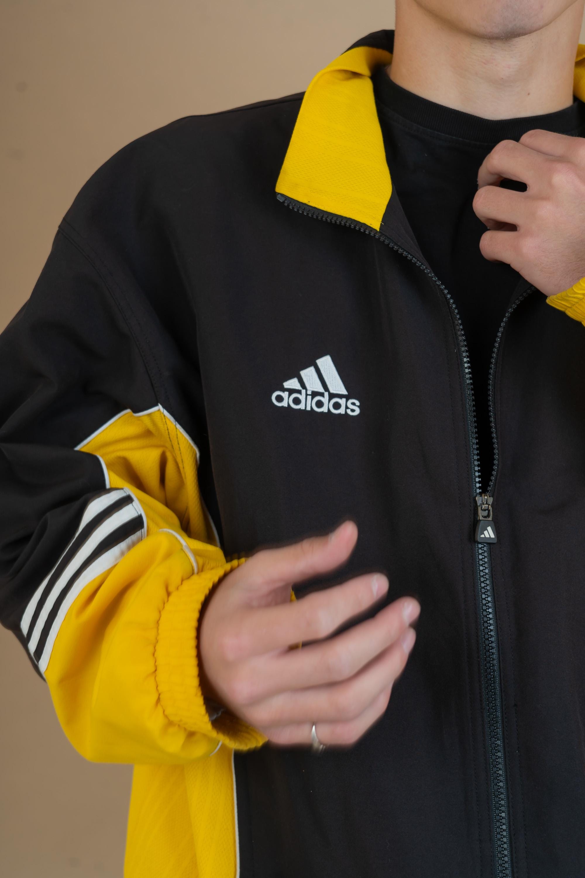 Vintage Adidas Black and Yellow Windbreaker Jacket Size L 80s 90s