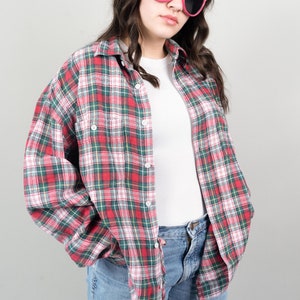 Vintage lumberjack shirt Size M hard cotton flannel 80s 90s red green image 4