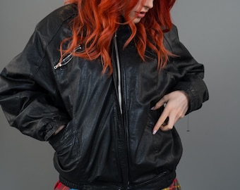 ジャケット・アウター vintage grunge lether bomber jacket 80s Vintage Black Leather Bomber Jacket | Zip up Size S - M
