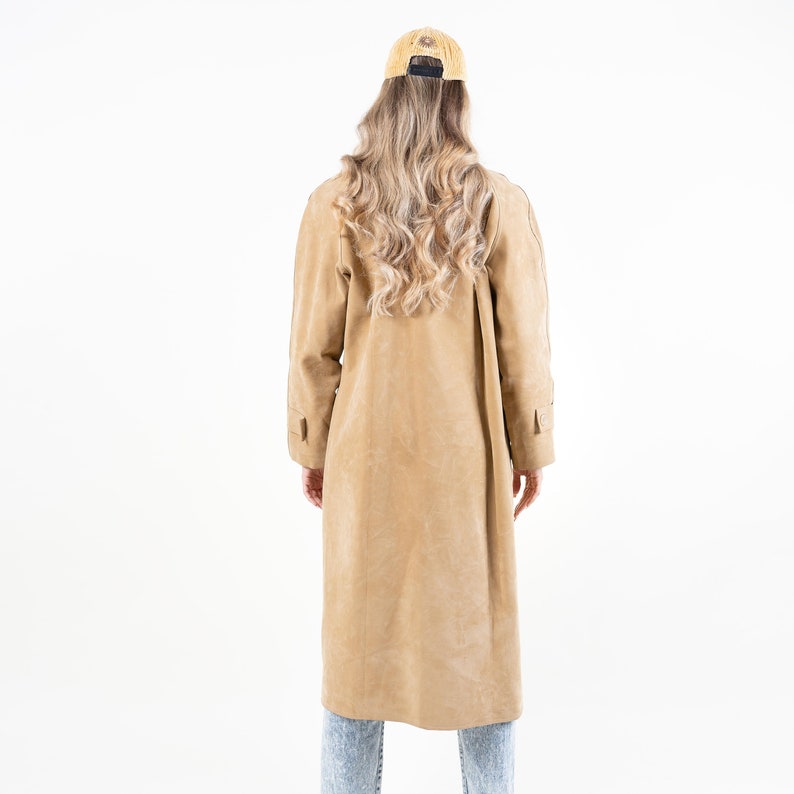 Vintage leather coat beige suede leather soft leather coat minimalist oversized button up gender neutral y2k 90s aesthetic second hand image 9