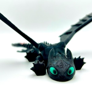 How to Train Your Dragon - Toothless Toy (Night Fury)