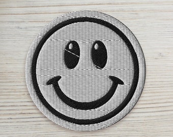 Geborduurde smiley patch HQ patch rond lachend gezicht opstrijkbare schattige emoji kap verzamelaar handgemaakte applicatie emoticon DIY detail decoratie