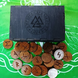 Scatola delle rune Valknut, Mini contenitore per carte dei Tarocchi, Scatola del Tesoro, Scatola dei Tarocchi in legno, scatola di legno, scatola di legno per gioielli, scatola di legno delle streghe con rune