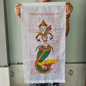Thailändsk sjöjungfruamulett: Välsignad talisman för tur och rikedom
