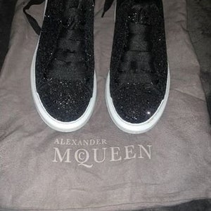 Alexander mcqueen trainers black hotsell glitter