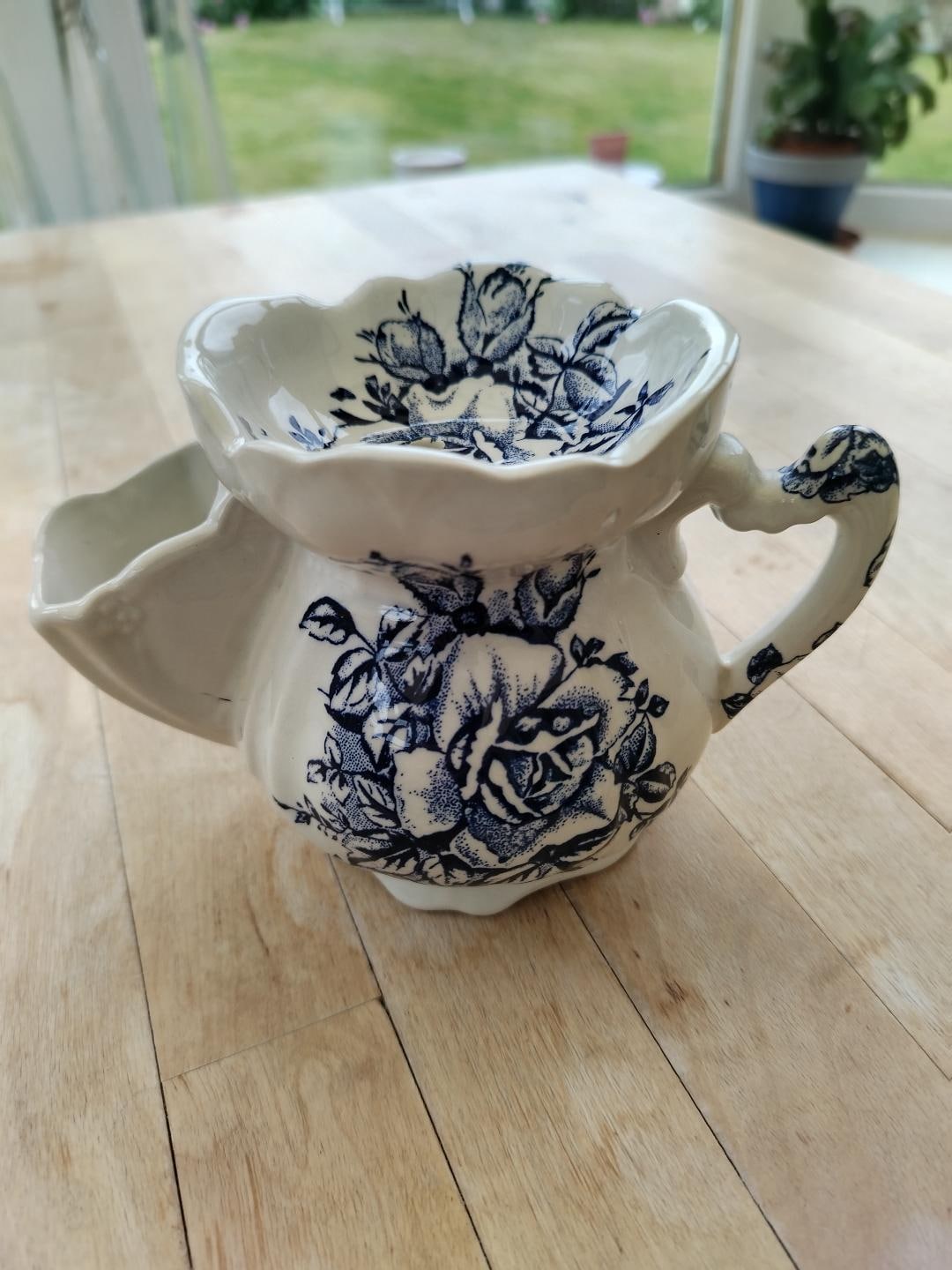 Scuttle Pattern Vintage J Kent Ltd of Fenton Blue/white Shaving Mug/scuttle/cup ...