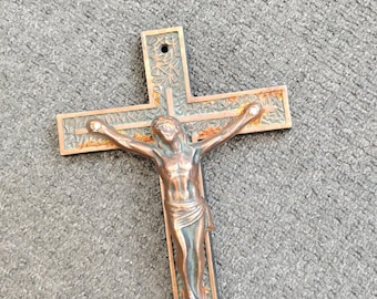 Vintage Cast Iron Copper Tone Crucifix/Religious cross