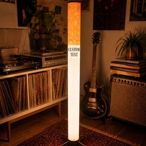 Cafélamp - Iconische sigarettenlamp als LED-staande lamp - Retro decoratie voor oude gebouwen, muziekkamers en lofts