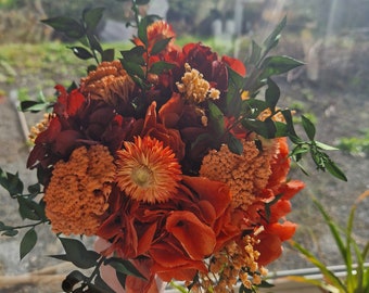 Bouquet bordeaux et orange