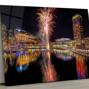 Stadtbild gehärtetes Glas - Druck Wand Kunst-Moderne Wand Dekor- Housewarming Geschenk-Bunte Stadt Landschaft