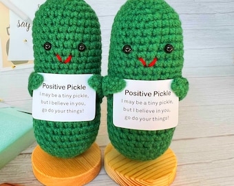 Häkeln Sie positives Pickle fertiges Produkt-Handmade jubelndes Geschenk-Pick mich Geschenk-Häkeln Sie Gurke-Geschenk für Familie / Freunde / Team / Mutter