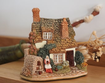 Little Shambles 2003 L2629 - Lilliput Lane | Housewarming Little Shambles 2003 L2629 - Lilliput Lane | Housewarming