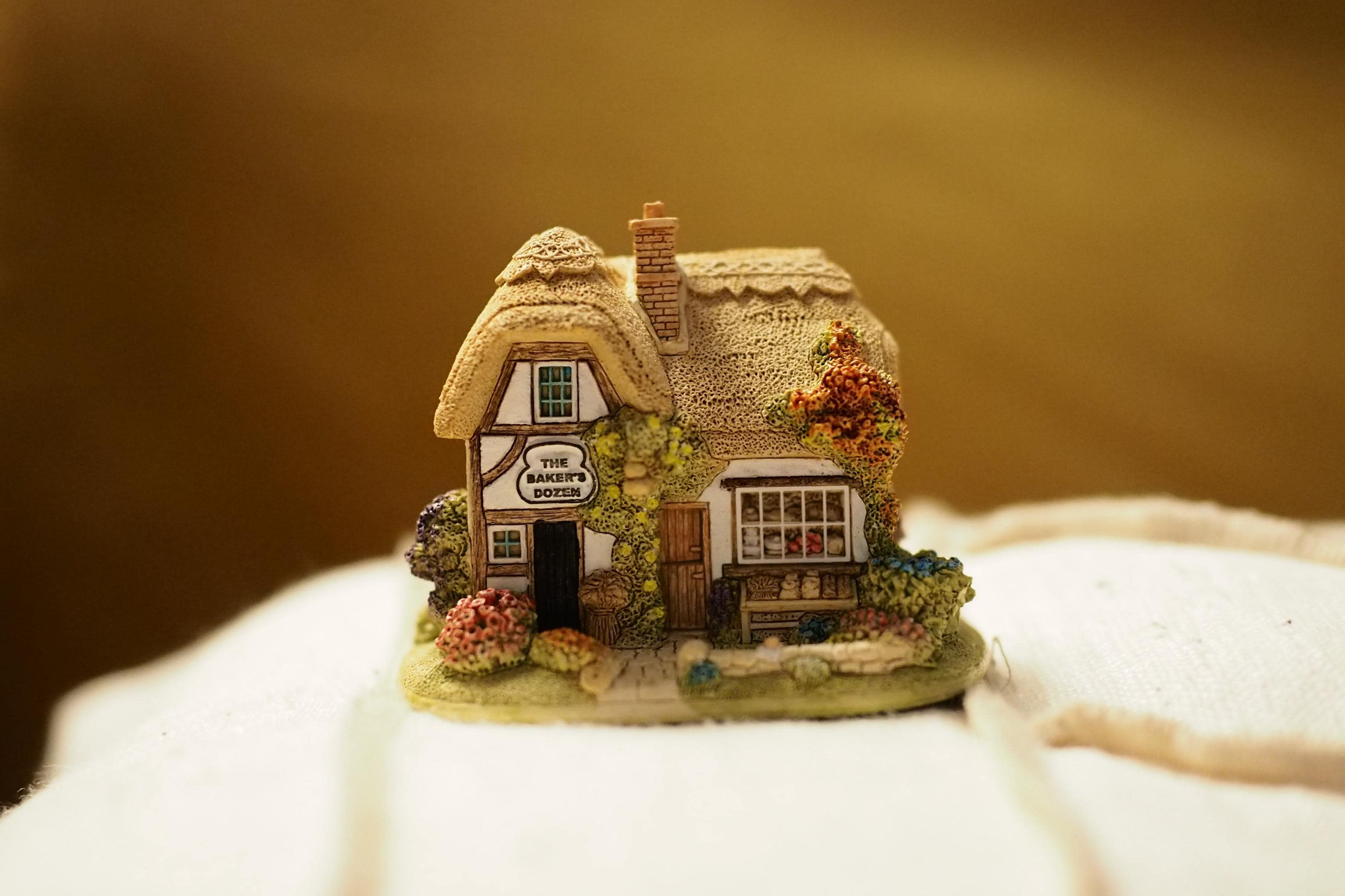 Lilliput Ornament - Etsy Hong Kong