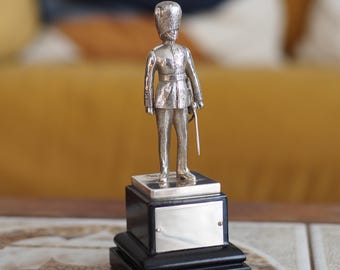 1963 Elizabeth II sterling silver model of a royal Guardsman on wooden plinth by Garrard & Co of London | Engravable sterling silver gift