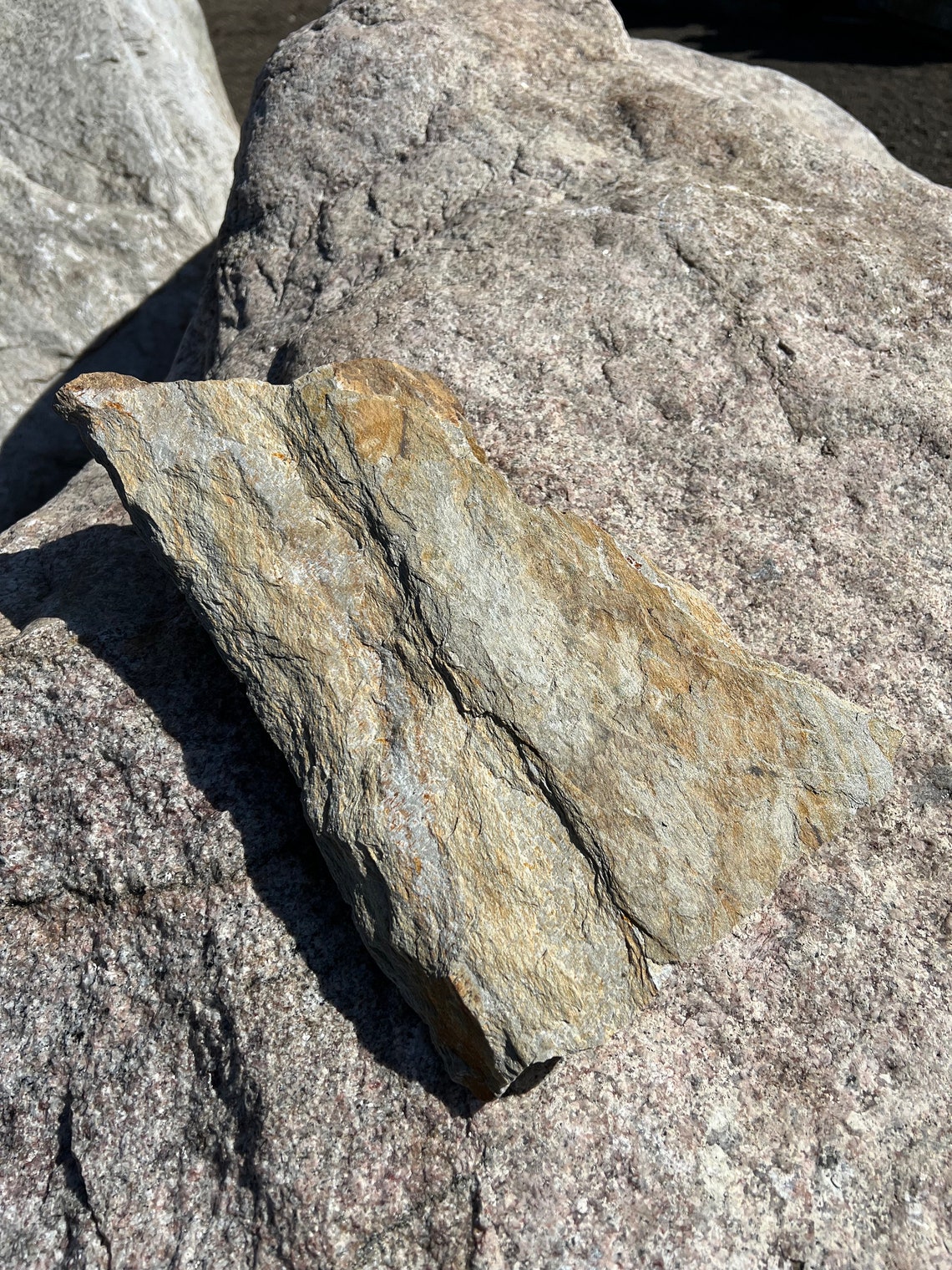 Mountain Cabin Flagstone Segment for Aquariums, Terrariums, Pathways