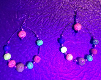 Vintage multicolored beaded earrings - UV reactive, hoop & hook